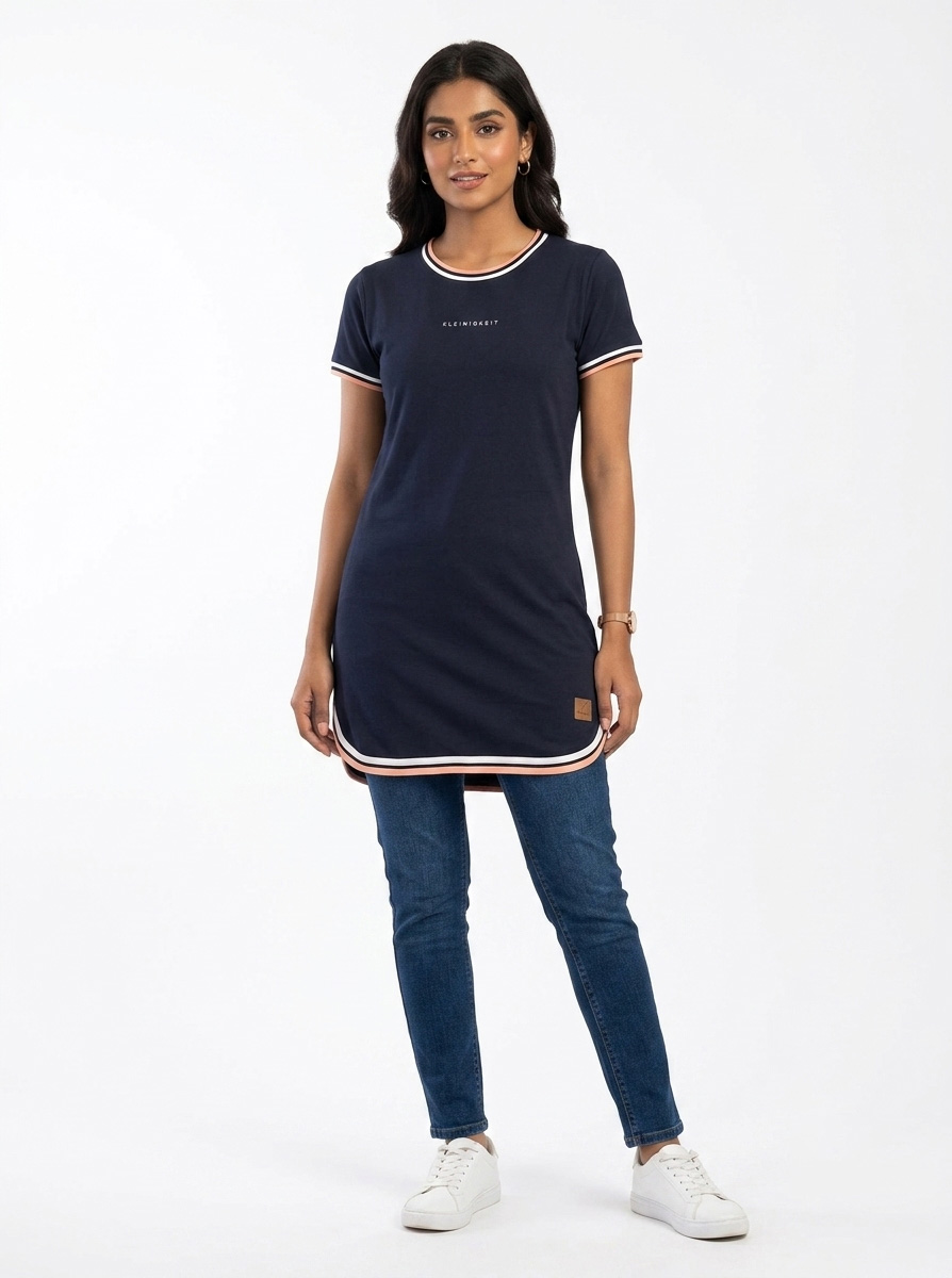 Women's Premium Round Neck Longline T-Shirt - Image 4